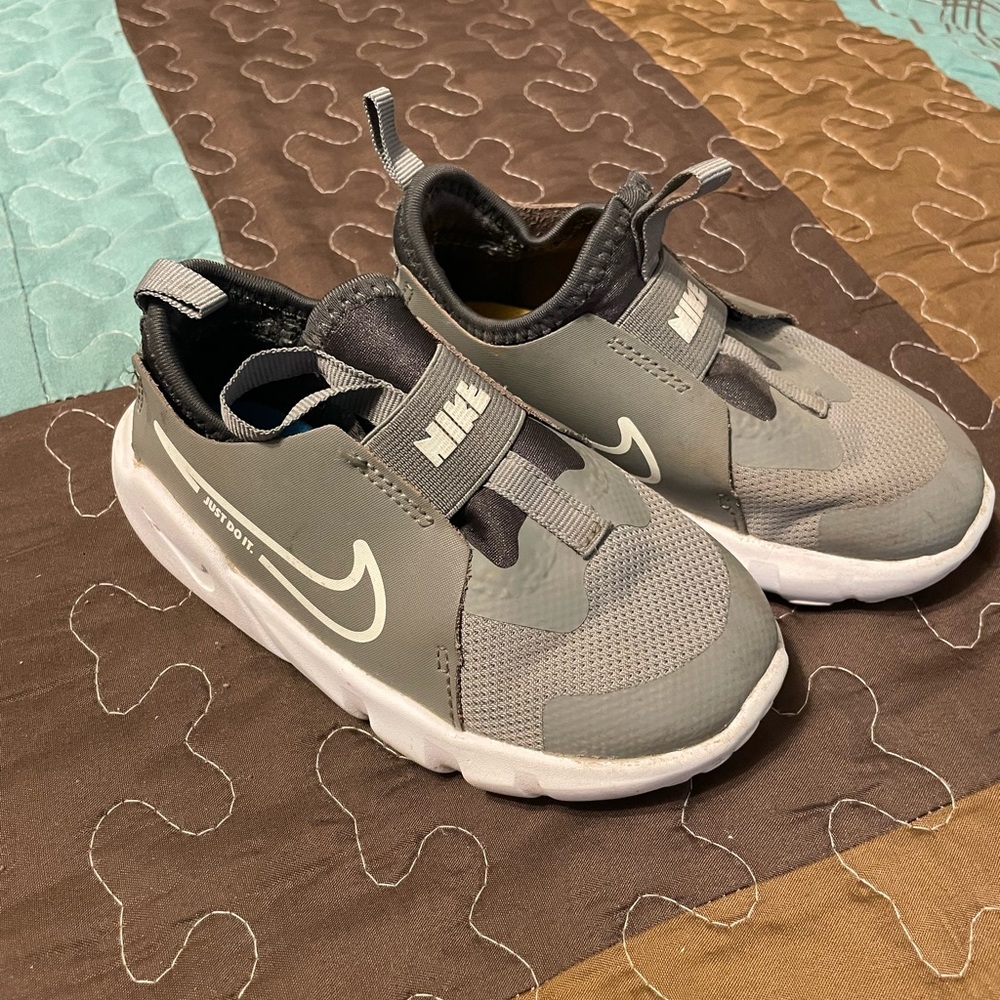 Nike Kids Gray and White Sneakers